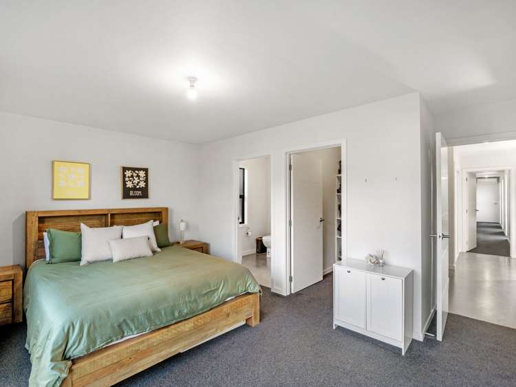 82A Creek Road Allenton_12