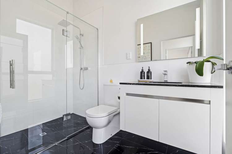 88B Ireland Road Mt Wellington_15