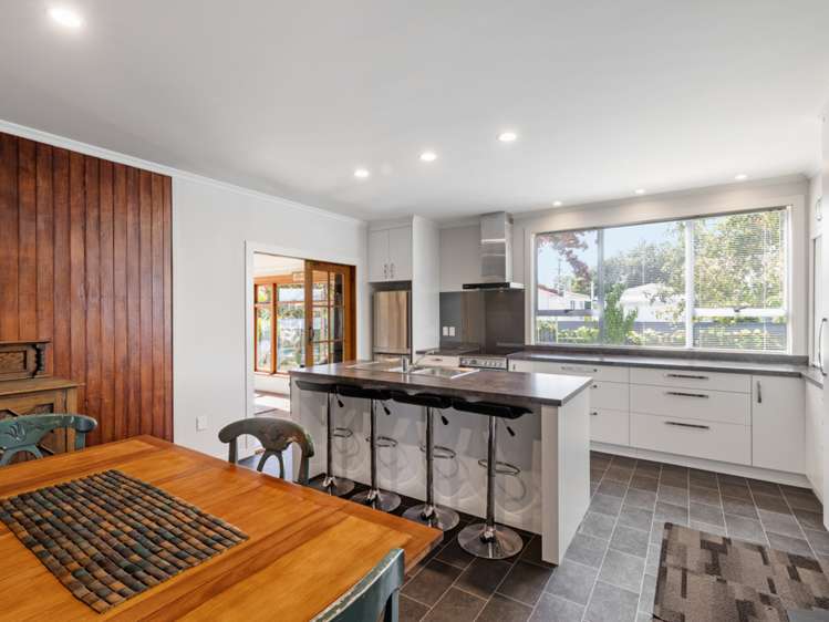 64 South Street Blenheim Central_5