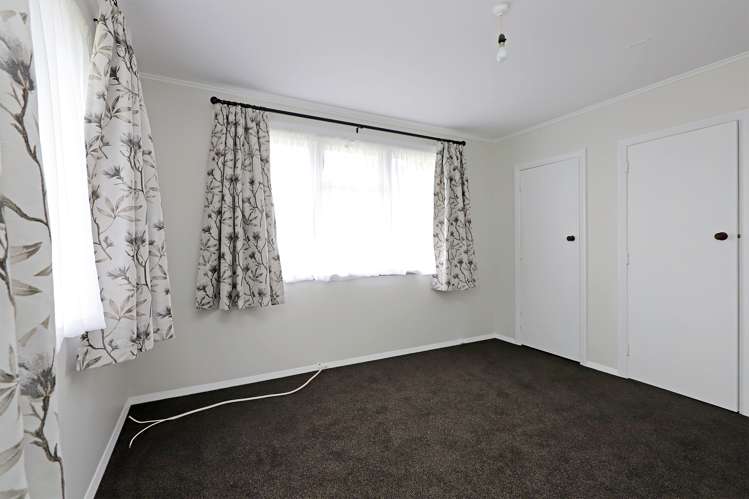 23 Mclaren Crescent Onekawa_7