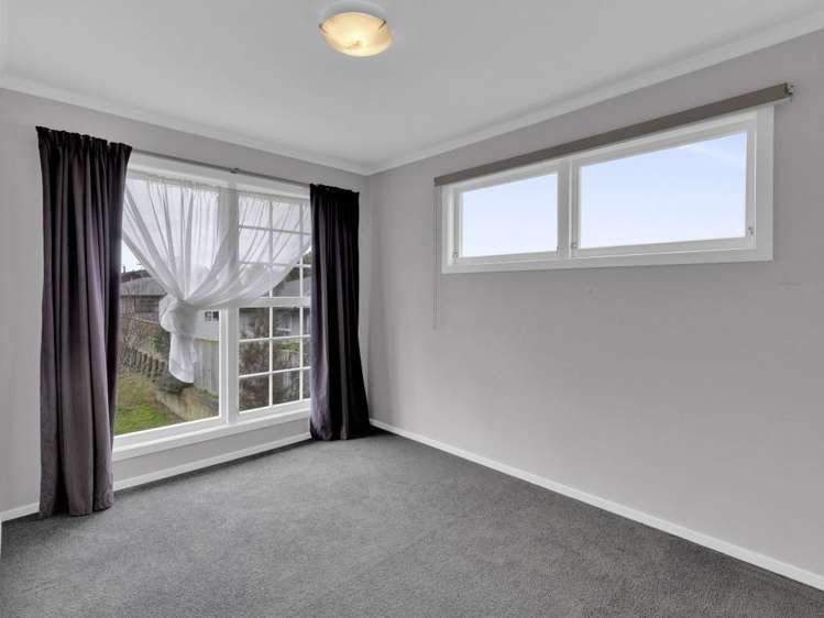 39 Springfield Crescent Enderley_9