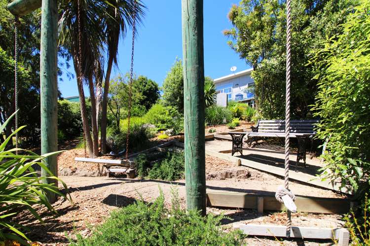 56 Guthrie Crescent Castlepoint_11