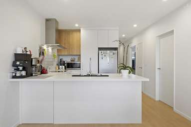66 Katikati Drive_3