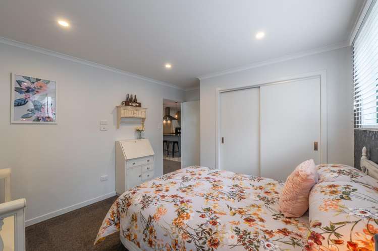 45 Edinburgh Crescent Waikiwi_24