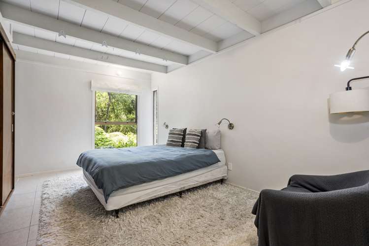 32 Castleton Street Birkdale_10