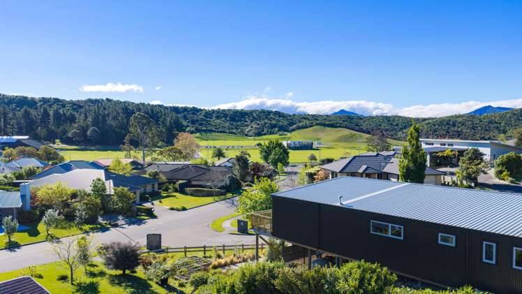 2 Bell Bird Rise Picton_24