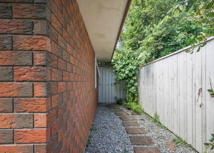 2/44 Cambria Street The Wood_18