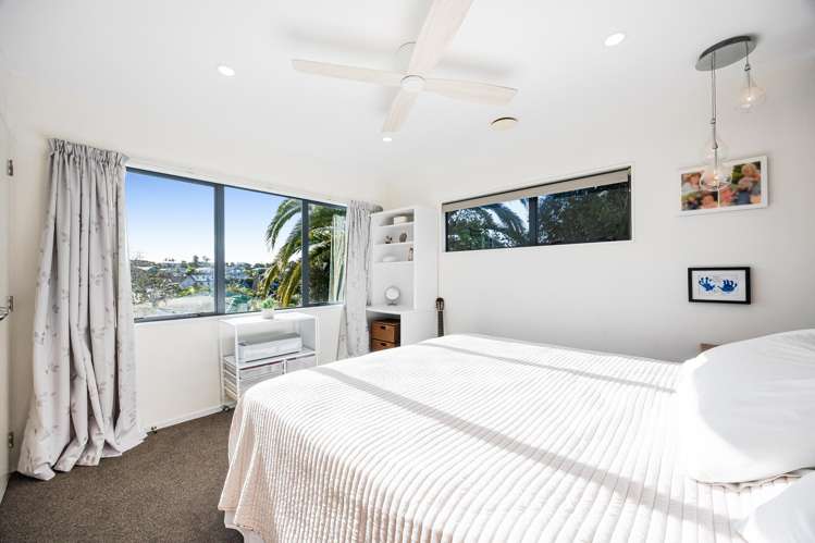 15B Greta Place Stanmore Bay_9