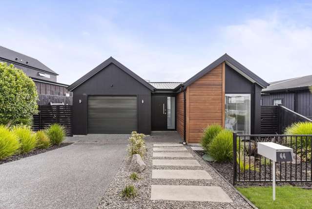 44 Pampas Drive Wainui_1