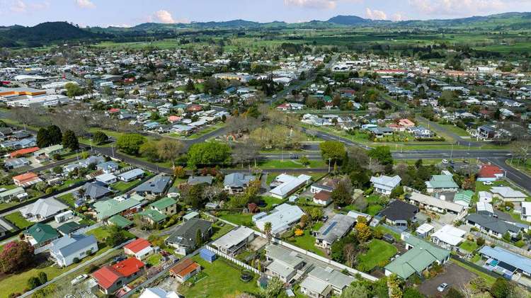 22 Kensington Road Waihi_28