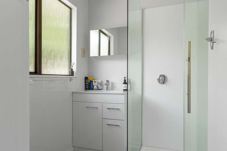 1/85 The Ridgeway Stoke_13