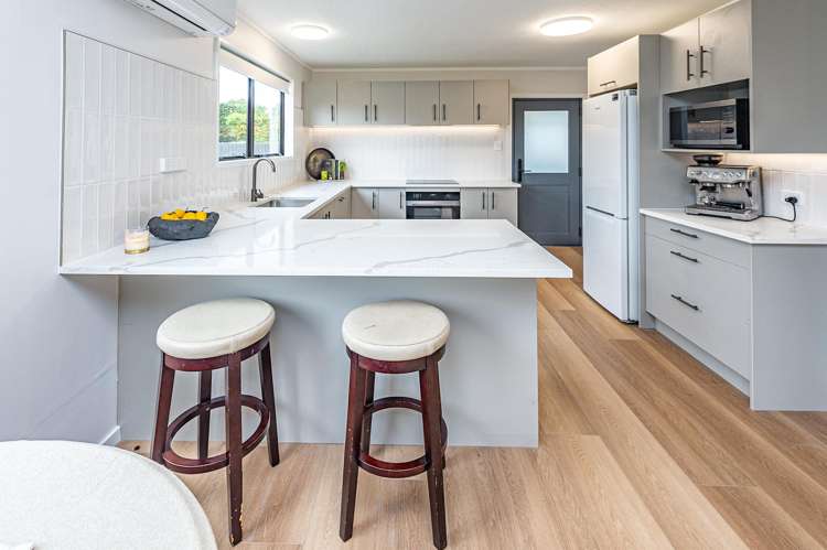 129 Peakes Road Springvale_9