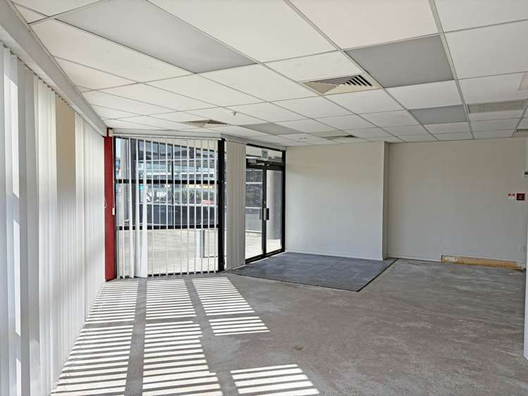 Unit J/701 Great South Road Penrose_6