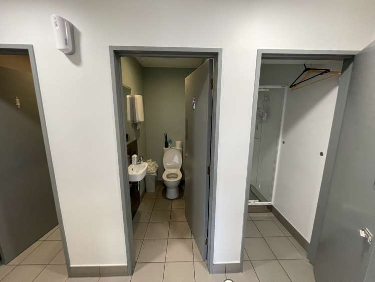 2-12 Allen Street Te Aro_10