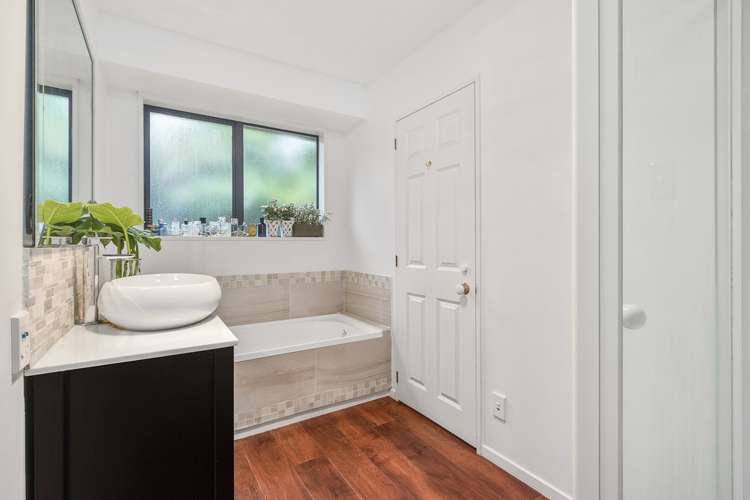 16 Murfitt Place Sockburn_9