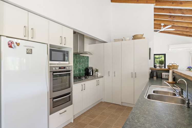 37/38 Regent Street Martinborough_5