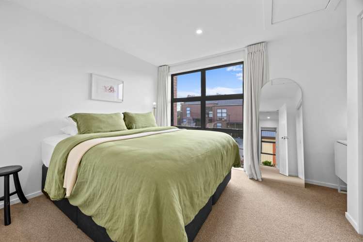 7 Puhua Lane Mount Roskill_10