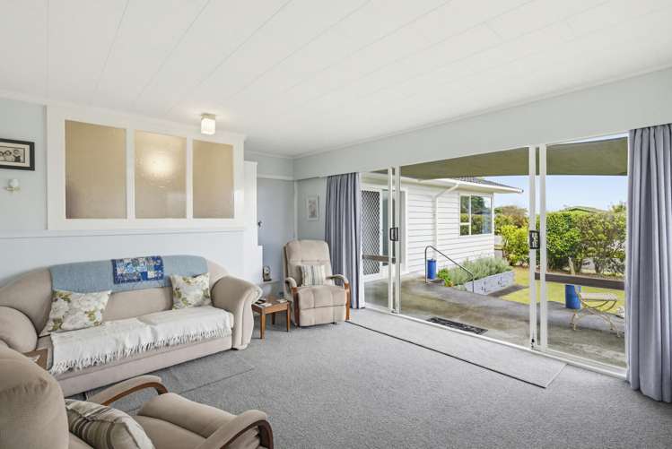 24 Featherston Street Levin_17