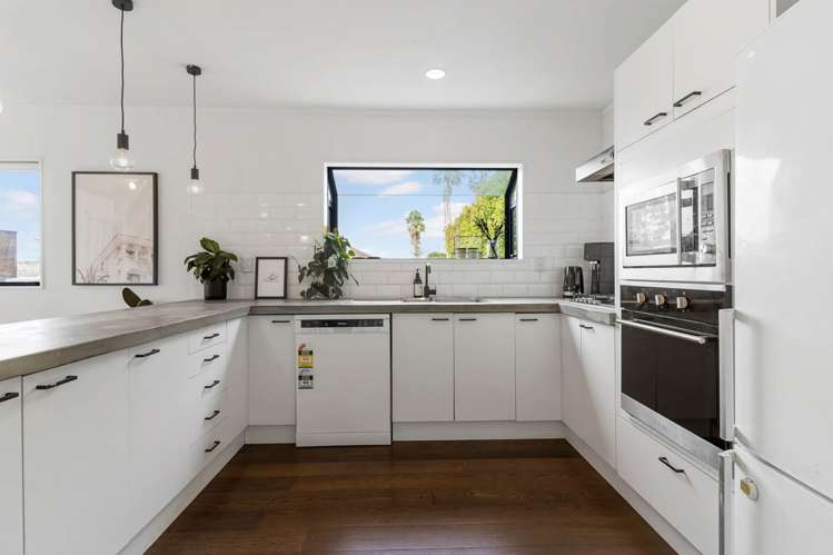 2/95 Maskell Street Saint Heliers_6