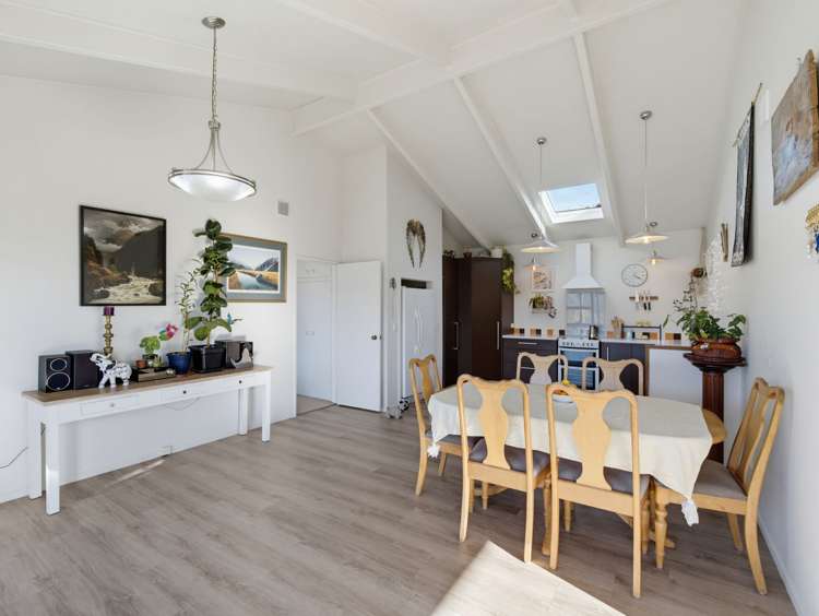 55 Ranui Crescent Diamond Harbour_6