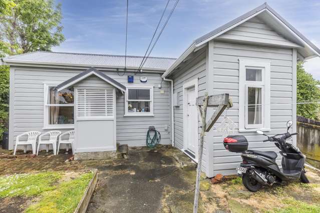 SUNNY CITY FRINGE HIDEAWAY | BEO $645,000