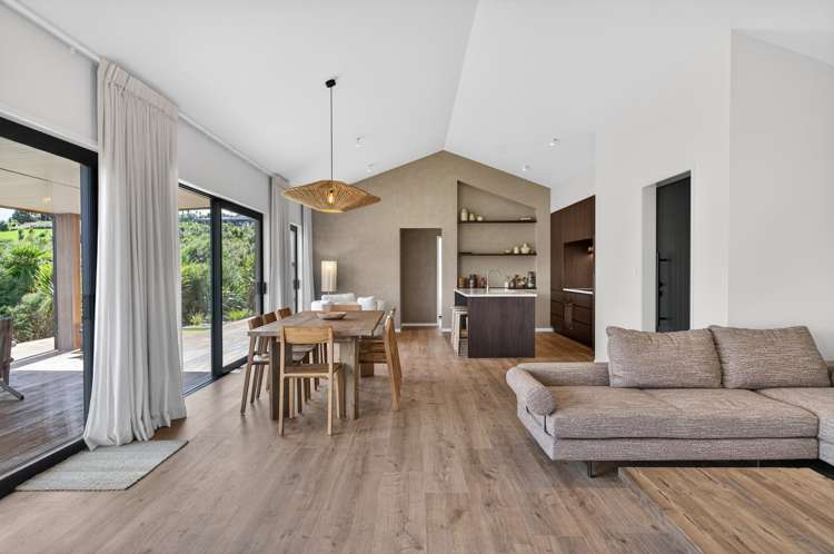 2136D Cove Road Mangawhai_13