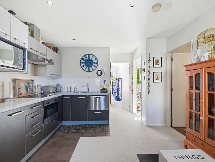 86a Michael Jones Drive Flat Bush_14
