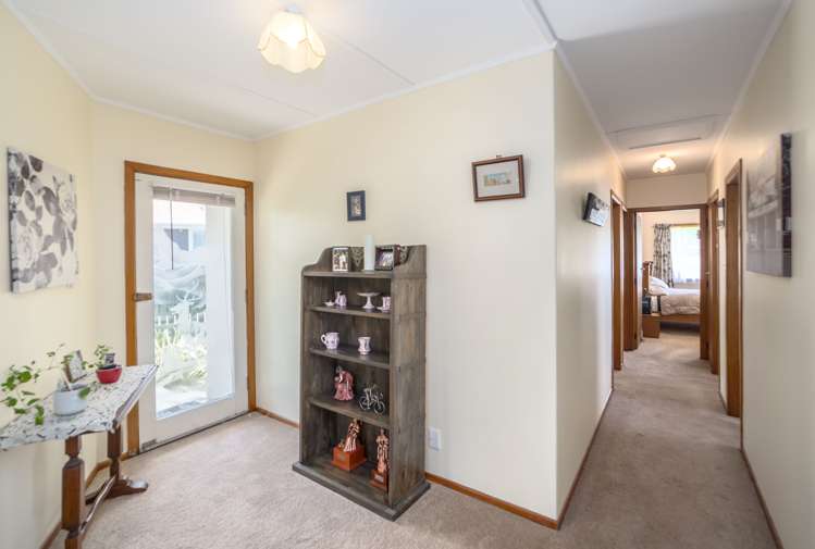 5 Fox Street Featherston_7