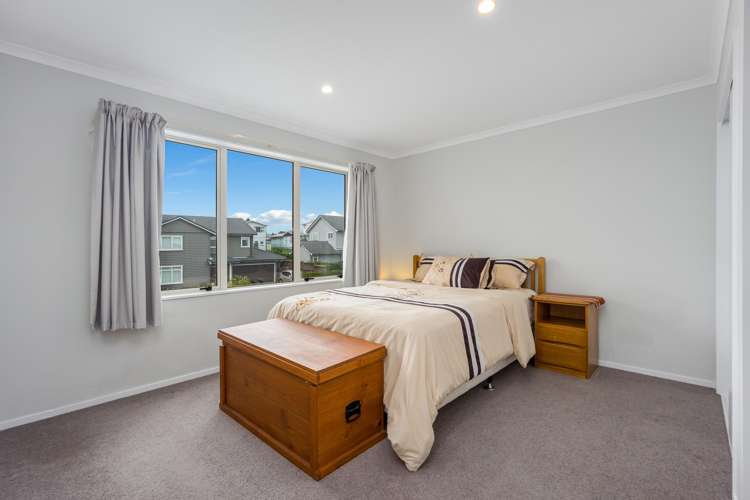 16 Couldrey Crescent Red Beach_24