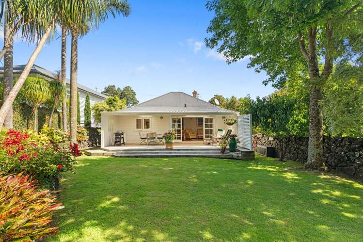 27 Ngauruhoe Street Mt Eden_2