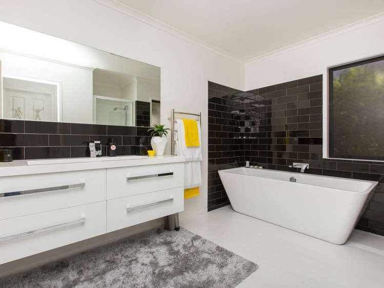 21 Laly Haddon Place Matakana_13