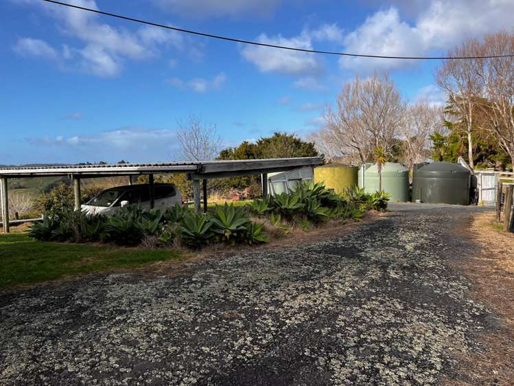 2109 East Coast Road Silverdale_17