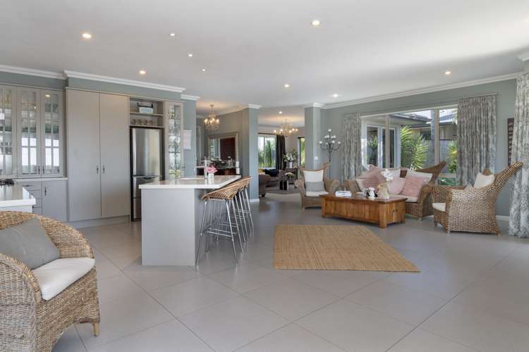 14 Dayna Avenue Ohauiti_10