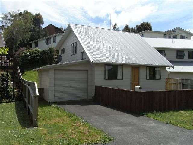 FEILDING - 3 BEDROOM