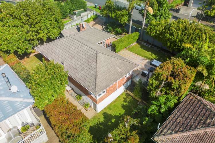 47 Rukutai Street Orakei_26