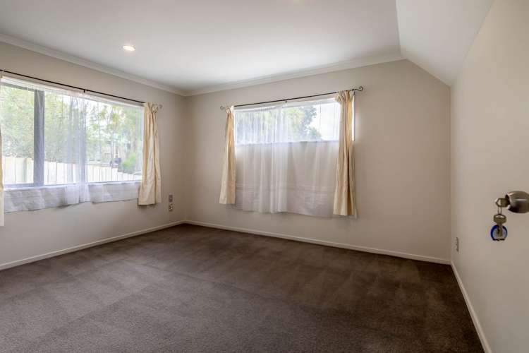 37c Simpson Road Ranui_14