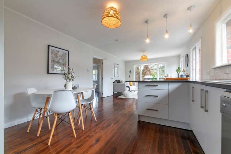 1/140 Atkinson Road Titirangi_7