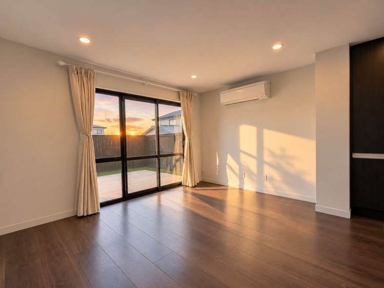 6 Alexander French Close Millwater_5