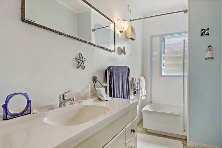 1/73 Ngatiawa Street One Tree Hill_8