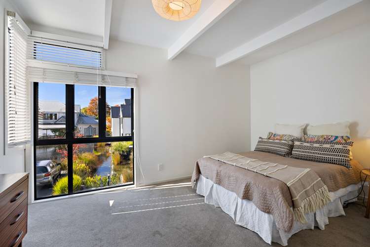 5/140 Office Road Merivale_16