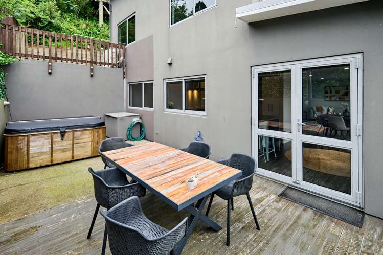 19 Court Road Tawa_11
