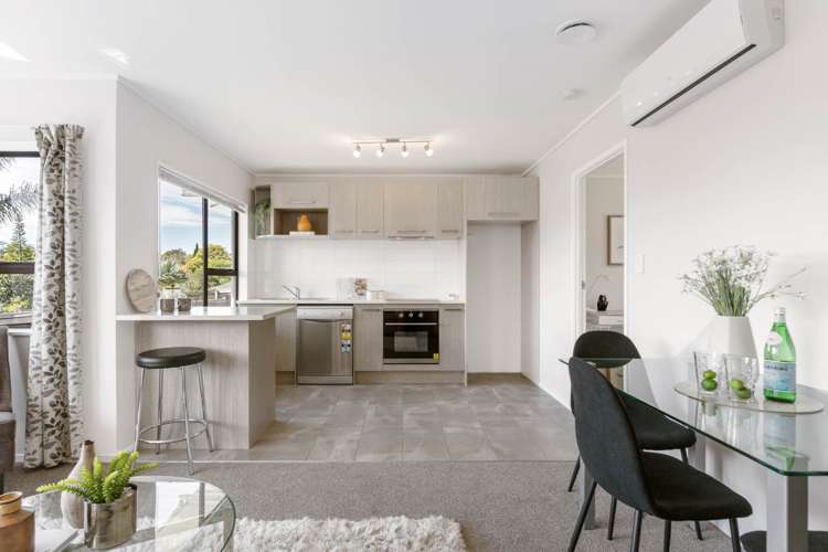 2/110 Edmonton Road Henderson_6