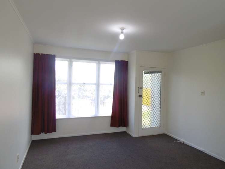 2/9 Laburnum Road New Windsor_4