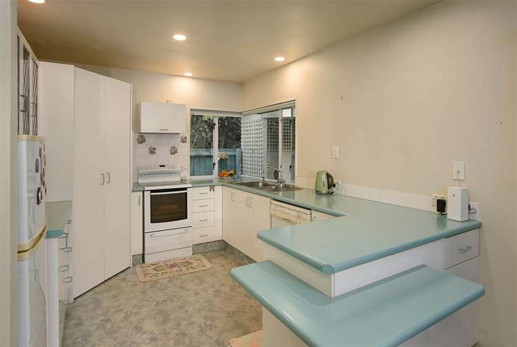 32a Manson Avenue Stoke_5