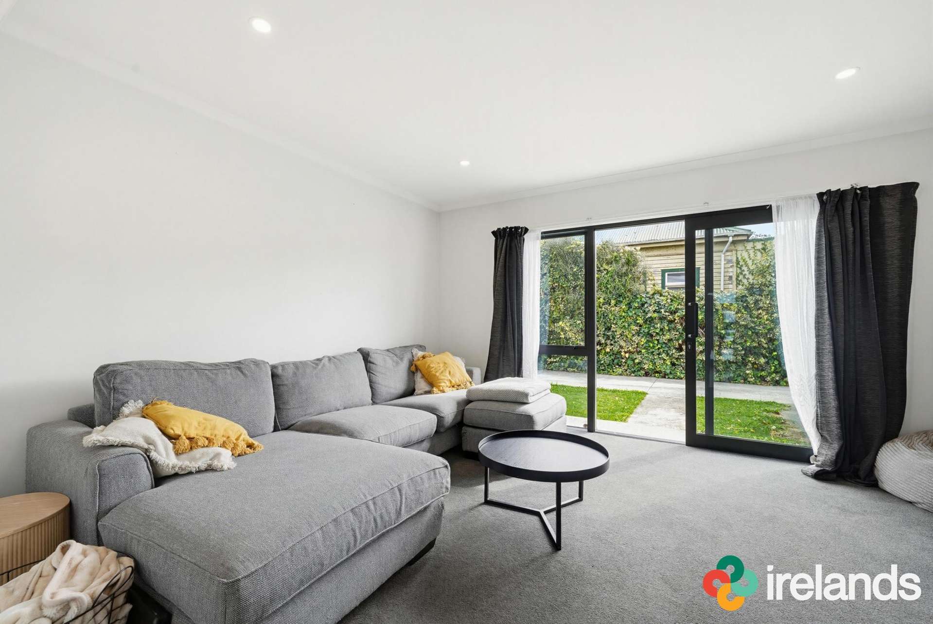 2/176 Geraldine Street Edgeware_0