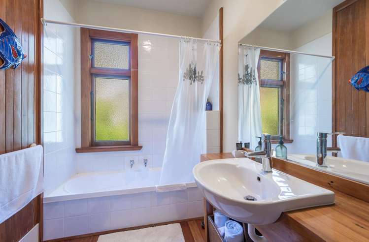 17 Mount Pleasant Avenue Beachville_16