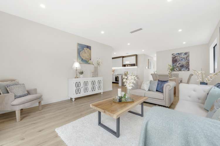 24 Hermitage Street Flat Bush_24