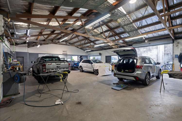 451 Tremaine Avenue Takaro_1