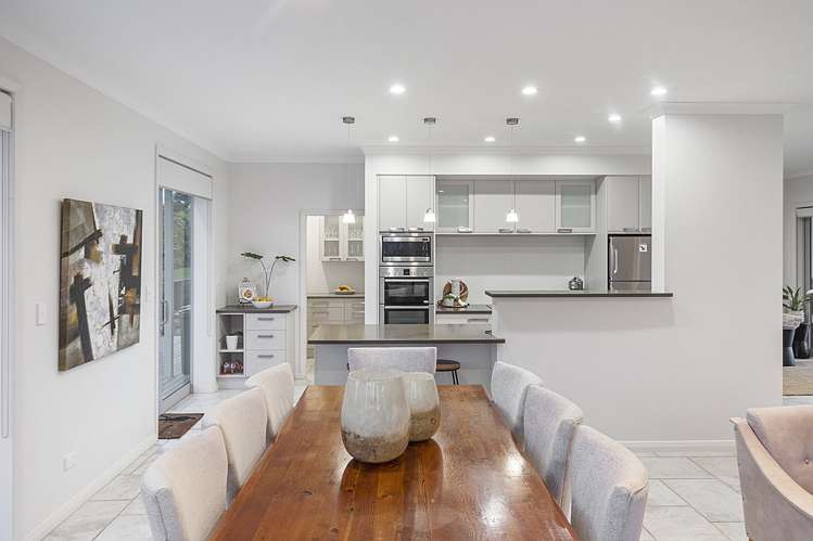 361a Ridge Road Paremoremo_7