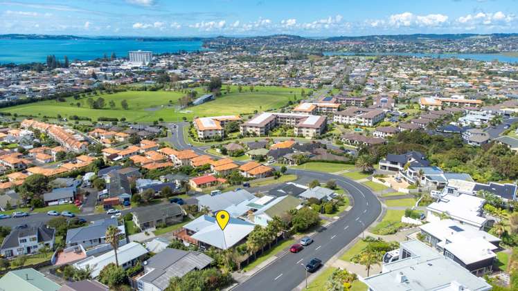 55 West Hoe Heights Orewa_39